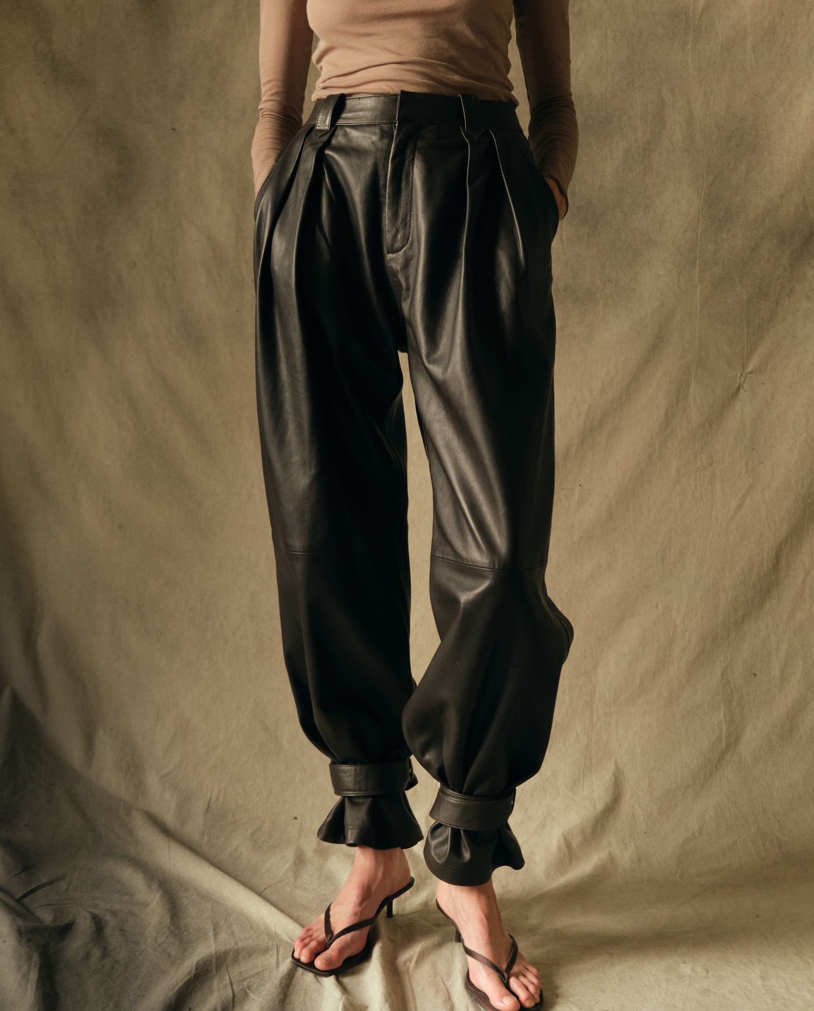 PANTALÓN CONTORNO - Imagen 6